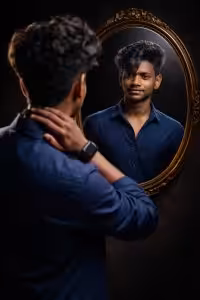 Creative Mirror Photo Editing Ideas to Elevate Your Social Media Presence